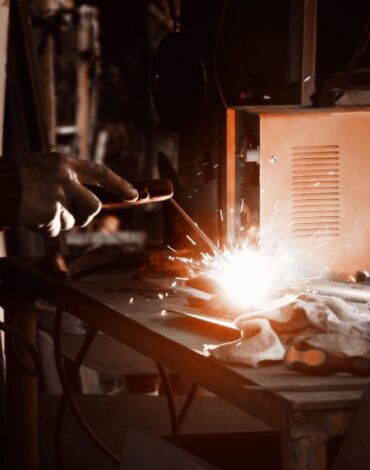types-of-welding-machines-choose-the-right-one